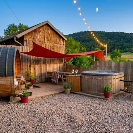 Entre-parenthèses,gîte Avec Spa,proche Gérardmer Et La Bresse *