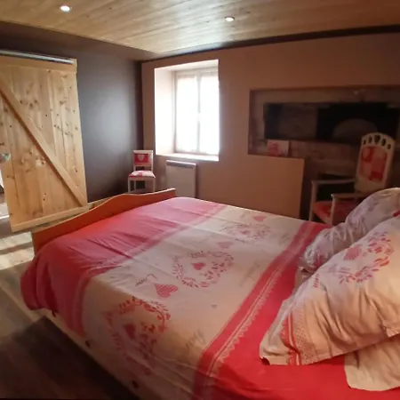 Ferienhaus Entre-parentheses,gite Avec Spa,proche Gerardmer Et La Bresse